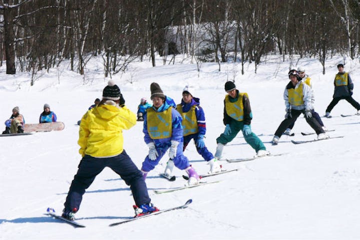 長野 下高井 スキー場 初めての方におすすめのゲレンデ スキーフリー滑走 8時間 アソビュー