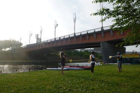 【東京・カヤック】目指せスカイツリー！　スカイツリーロングカヤックツアー　♪水路を繋ぎ圧巻のスカイツリーを体験