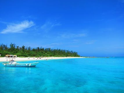 【ジャングリア沖縄に近い1ボート・体験ダイビング】水納島や瀬底島でサンゴ礁体験ダイビング