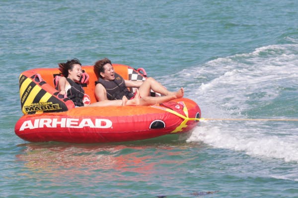 沖縄・中頭郡・マリンスポーツ】マリンスポーツ遊び放題！完全貸切で海