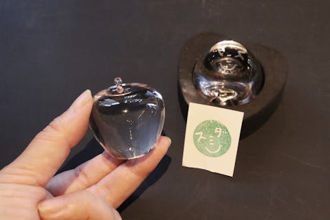 浅草駅から徒歩6分 メモやノートにぺたぺた ガラスのハンコを彫ろう アソビュー