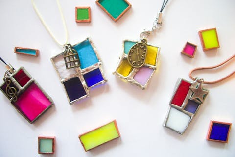 埼玉・越谷・ガラス細工（90分・ステンドアクセサリー）