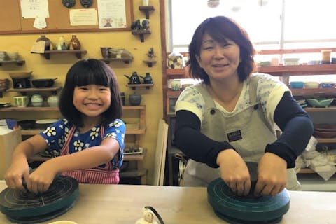 【大阪・南堀江・陶芸】心斎橋駅・四ツ橋駅チカ♪手びねり60分(茶碗、湯呑み、カップ)　選べる色は16種！