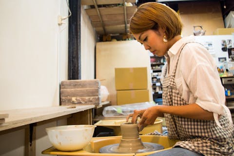 東京・白金・手作り・プレゼント陶芸体験（約90分・電動ろくろコース）