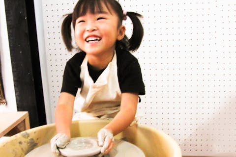 東京・白金・親子でつくる陶芸体験（約１時間・電動ろくろコース）