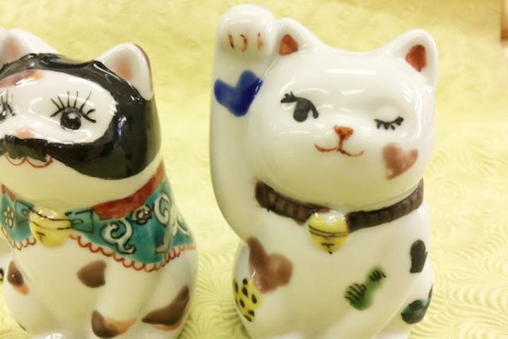 東京 目黒 絵付け 可愛い招き猫の九谷絵付け体験 アソビュー