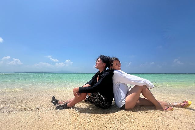 【石垣島/AM半日】幻の島上陸＆サンゴの楽園で体験ダイビング〈写真データ無料〉
