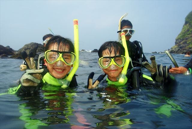 【伊豆大島・体験ダイビング】マンツーマンで手厚いサービス！初めてでも安心！伊豆大島の海で潜ろう