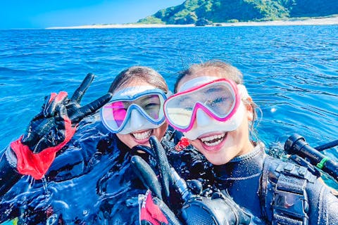 【宜野湾発・慶良間・体験ダイビング】快適な自社船開催☆写真無料プレゼント☆送迎OK☆3本目OK☆お1人様～OK