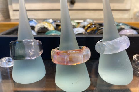 【東京・高円寺】耐熱ガラスの指輪作り体験（1時間半・当日持ち帰り可）