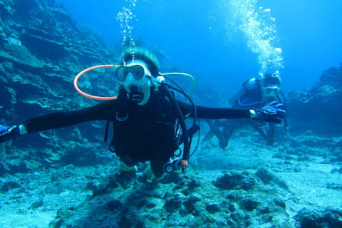 【沖縄・北部・ボート体験ダイビング】水納島、瀬底島の海を堪能しつくす！・2ダイブコース