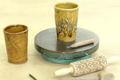 西葛西駅から徒歩5分！信楽焼のビアカップ作り｜アソビュー！