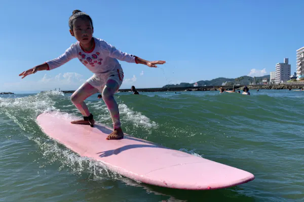 愛知・知多半島・サーフィン】春や秋も波乗りしよう！サーフィンプラン