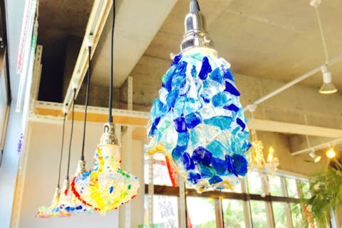 【沖縄・石垣島・ガラス細工】琉球ガラスの輝きを楽しもう！ランプ作り