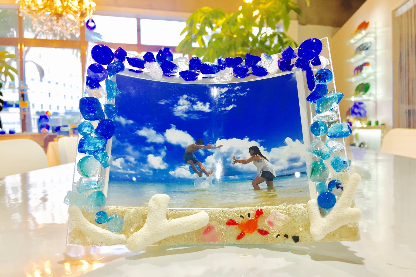 【沖縄・那覇・ガラス細工】沖縄の思い出写真を飾ろう！琉球ガラスのフォトフレーム作り
