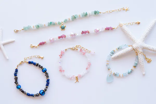 沖縄・恩納村・手作りブレスレット】海っぽさ満載！天然石とサンゴの