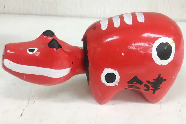 福島 会津 伝統工芸 赤べこ 会津ならではの記念品に 赤べこ絵付け体験 アソビュー