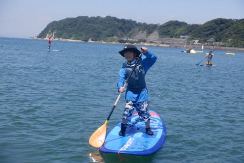 【神奈川・逗子・SUP 】小学1年生から参加できるSUP体験♪ゆっくり海上散歩！（写真撮影付き）