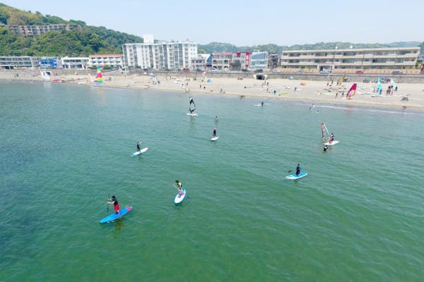 神奈川・逗子・湘南・SUP】SUPベーシック・漕ぎ力UPでロングクルージングに出掛けよう！（写真撮影付き）｜アソビュー！