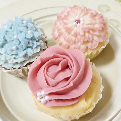 宮城 仙台 料理教室 あんこクリームで飾り付け あんフラワーカップケーキ3個 アソビュー 宮城 仙台 料理教室 あんこクリームで飾り付け あんフラワーカップケーキ3個 アソビュー