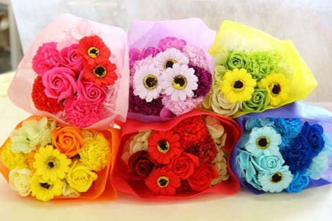 【山梨・昭和町・フラワーアレンジメント教室】石鹸の香り！ソープブーケ作り