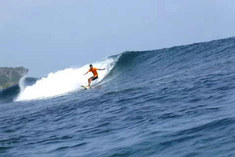 宮古島 サーフィン ベストポイントへご案内 サーフィンガイド アソビュー