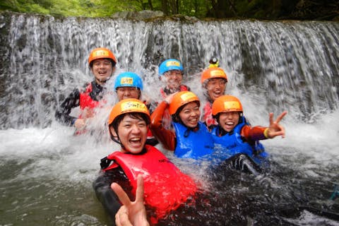 【栃木・那須・シャワークライミング】関東随一の清流を冒険！レギュラーコース（3時間）