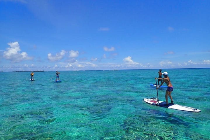 沖縄 宮古島 Sup 絶景の三角点下でsup シュノーケルを楽しむボートツアー アソビュー