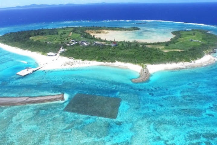 沖縄 水納島 海水浴場 フリータイムでたっぷり満喫 満足海水浴基本パック アソビュー