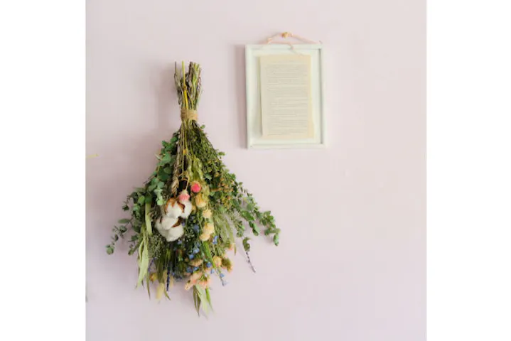 さいたま市 ドライフラワーアレンジメント 素敵な壁飾りに 季節のスワッグ作り アソビュー