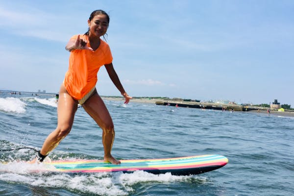 ビギナーサーフィンスクール】神奈川・鵠沼海岸（2時間）｜アソビュー！