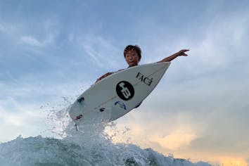 滋賀・琵琶湖・ウェイクサーフィン】琵琶湖でウェイクサーフィン体験