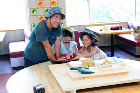 長野 白馬 そば打ち体験 夏の遊び王国で本格的なそば打ち体験 アソビュー