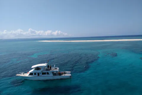 【沖縄・慶良間・スノーケル】北谷発！気軽に海で遊べるボートスノーケル