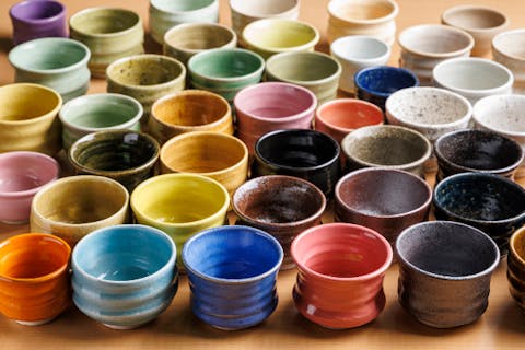 【愛知・常滑・陶芸教室】電動ろくろ60分レギュラーコース！初めての方におすすめ・当店一番人気・50種類からお好きな色を選べる（焼成費・加工費全て込み！）