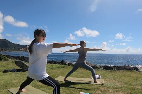 【八丈島・ヨガ教室】東京の離島でリフレッシュ！朝ヨガ体験
