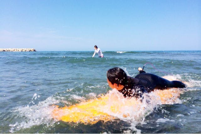 秋田 サーフィン体験 Go Surf ベテランサーファーがサポート 体験コース アソビュー