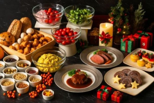 【兵庫・神戸・クルージング】12/19～25限定★選べるメインディッシュ★「Xmasグリル＆サラダバー」ソフトドリンク飲み放題付き