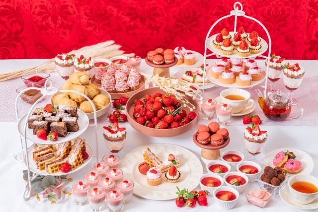 【兵庫・神戸・クルージング】1/15〜5/6期間限定【14:45出航】多彩ないちごスイーツが食べ放題「いちごスイーツビュッフェ」フリーソフトドリンク付き