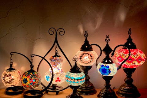 【愛知・名古屋・手作りランプ】夜が楽しくなる！トルコランプ作り（すずらんタイプ）