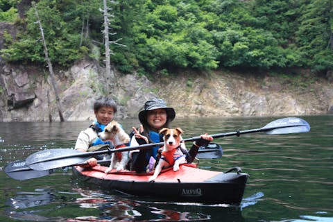 【群馬・みなかみ】絶景の湖で大冒険！家族やカップルで絆を深めるカヌー体験＊わんこ歓迎