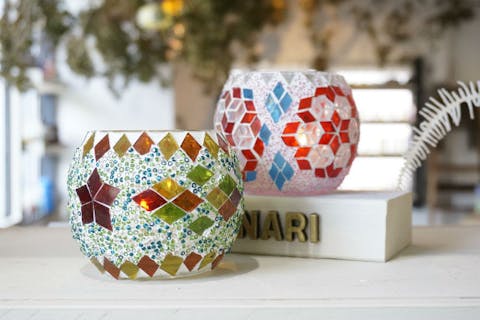 名古屋・栄・ガラス細工】オリエンタルな輝きを放つキャンドルホルダー