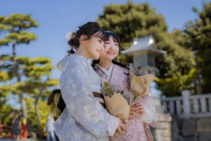 金沢 兼六園 着物レンタル 兼六園敷地内にある唯一の着物レンタル ヘアセット付き イベントや街歩きに 本格着物一式レンタル 着付けプラン アソビュー