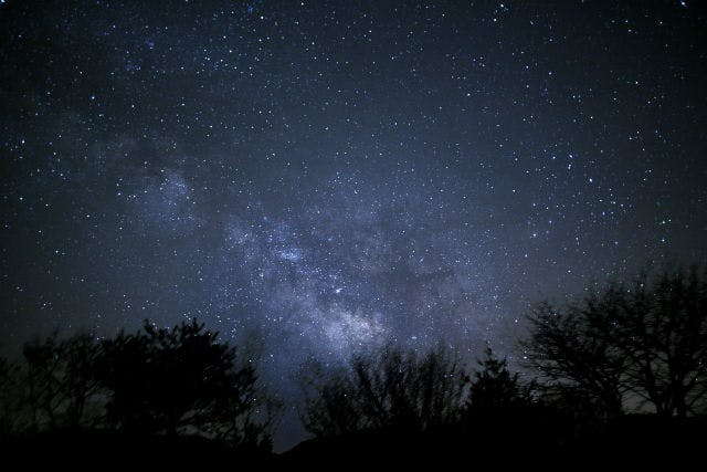 星空鑑賞 長野 昼神温泉郷から約分 日本有数の星空スポット 阿智村 で開催 星空鑑賞会 アソビュー