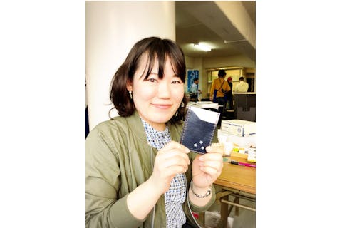 【神奈川・川崎・レザークラフト】希望者へ貸切対応相談可（2名～6名）！オリジナル飾り穴入り！世界に一つのカードケース作り
