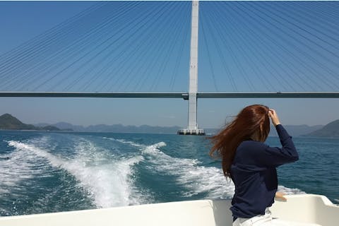 【愛媛・今治・クルージング】野生のウサギと触れ合おう！大久島への上陸クルーズ