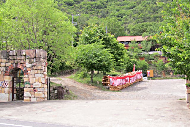 夢幻庵備前焼工房 (岡山・玉野・牛窓 電動ろくろ)の「【岡山・備前・電動ろくろ】備前焼・陶芸体験「小窯焼成コース」本格的な薪窯焼成（指導なし）」の画像