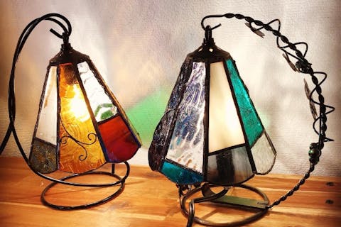 【相模原・ステンドグラス】空間をお洒落に彩る灯り。吊り下げ8面ランプ1点