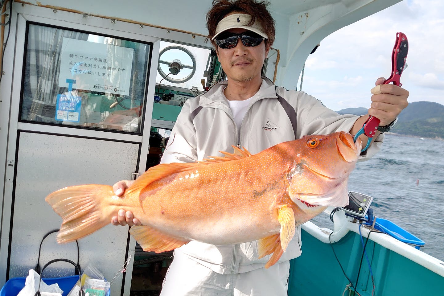 【和歌山・すさみ・海釣り】ゲーム感覚で楽しめる人気プラン！タイラバ、テンヤ釣り