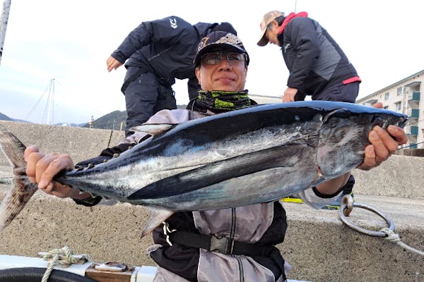 和歌山・すさみ・海釣り】令和丸でチャレンジしてみよう！マグロ